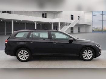 Used Volkswagen Passat 2018 for sale - 78177130: Photo