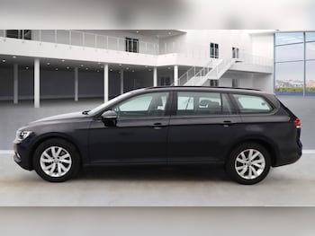 Used Volkswagen Passat 2018 for sale - 78177130: Photo