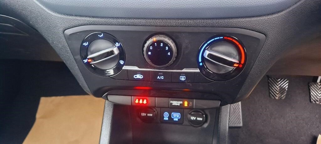 Used Hyundai i20 2016 for sale - 77392723: Photo 18