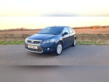 Used Ford Focus 2010 for sale - 77952210: Photo