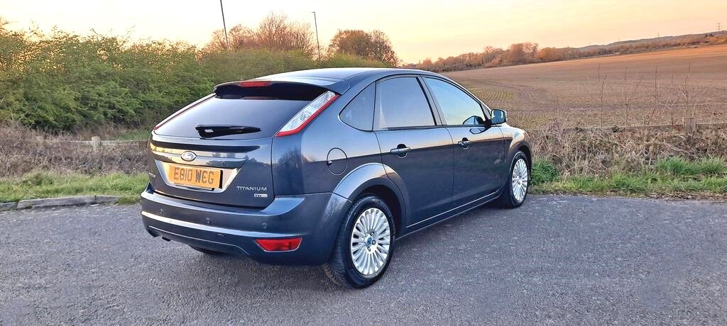 Used Ford Focus 2010 for sale - 77952210: Photo 6