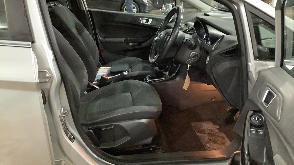 Used Ford Fiesta 2013 for sale - 77277082: Photo 8