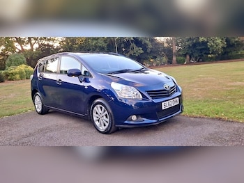 Used Toyota Verso 2012 for sale - 75922345: Photo