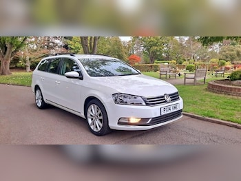 Volkswagen - Passat