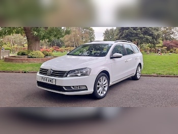 Used Volkswagen Passat 2014 for sale - 76019412: Photo 2