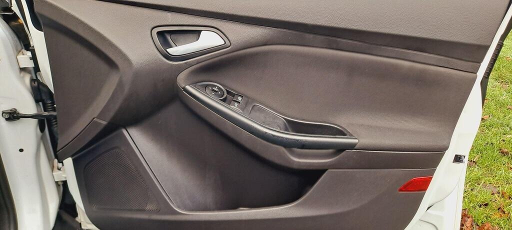 Used Ford Focus 2014 for sale - 77012351: Photo 17