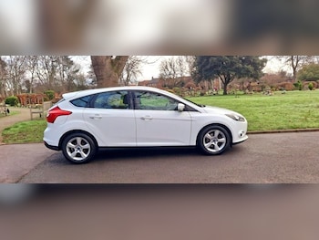 Used Ford Focus 2014 for sale - 77012351: Photo