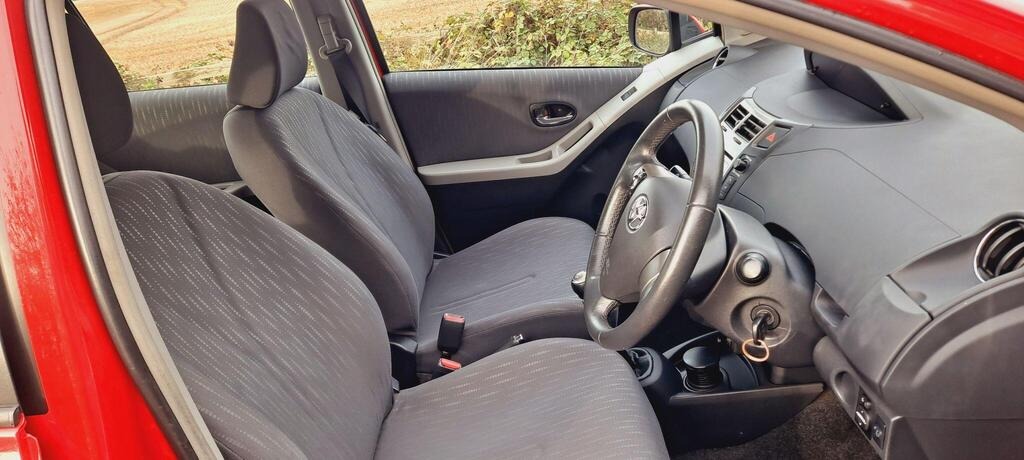 Used Toyota Yaris 2009 for sale - 76395016: Photo 1