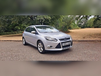 Used Ford Focus 2013 for sale - 79253600: Photo