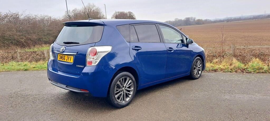 Used Toyota Verso 2017 for sale - 77393967: Photo 6