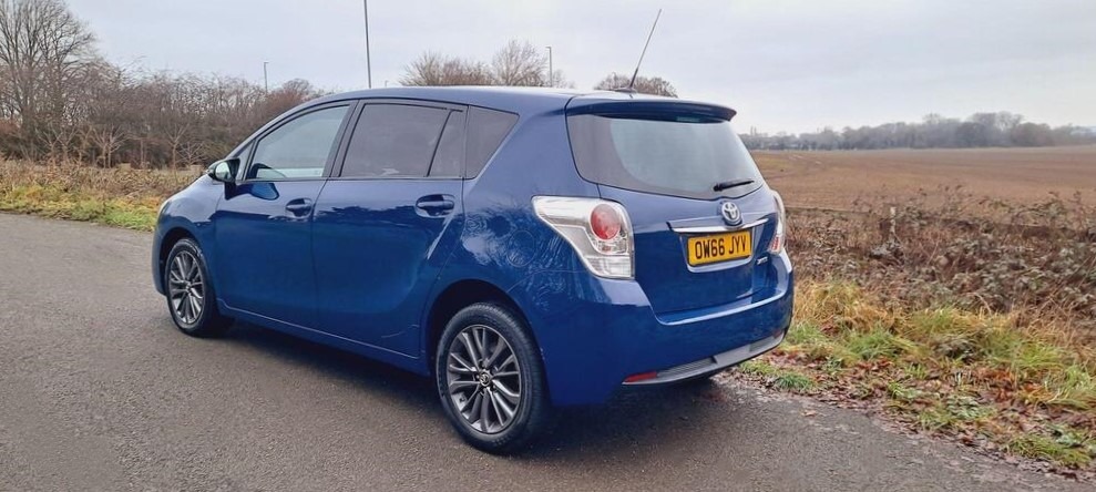 Used Toyota Verso 2017 for sale - 77393967: Photo 7