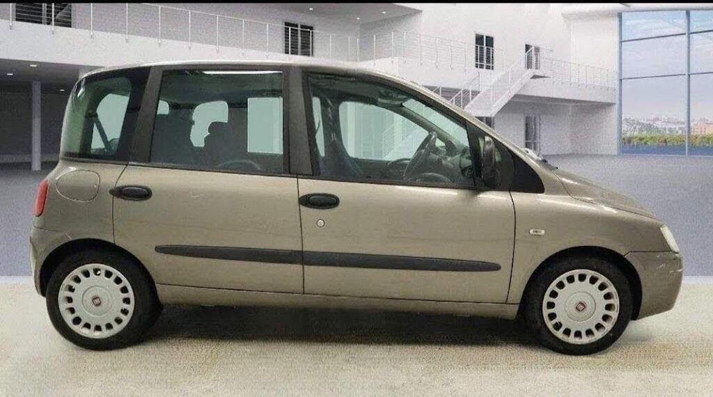 Used Fiat Multipla 2011 for sale - 77087731: Photo 32
