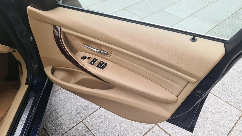 Used BMW 3 Series 2013 for sale - 76016774: Photo 20