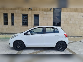 Used Toyota Yaris 2011 for sale - 75920466: Photo
