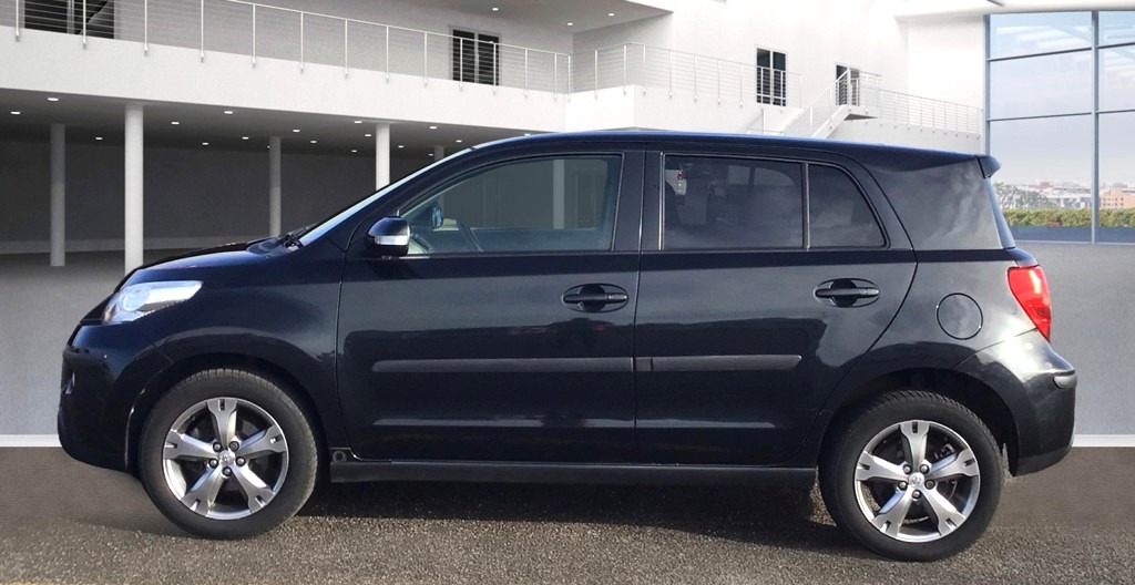 Used Toyota Urbancruiser 2012 for sale - 76466660: Photo 2