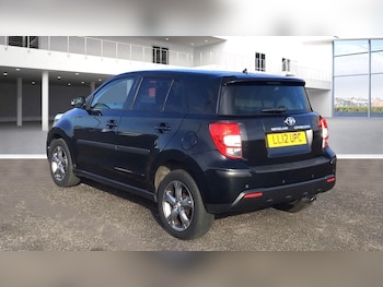 Used Toyota Urbancruiser 2012 for sale - 76466660: Photo