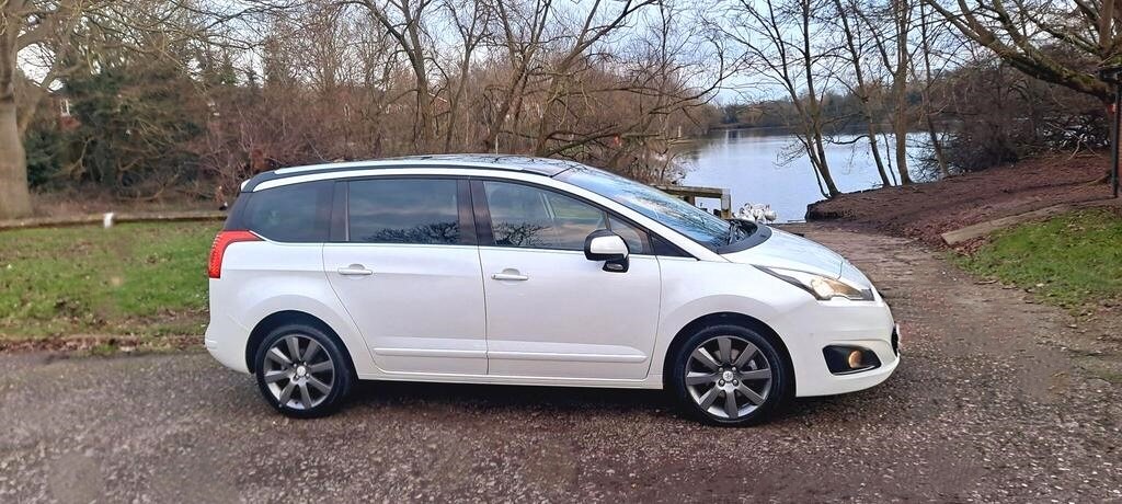 Used Peugeot 5008 2016 for sale - 77521591: Photo 28