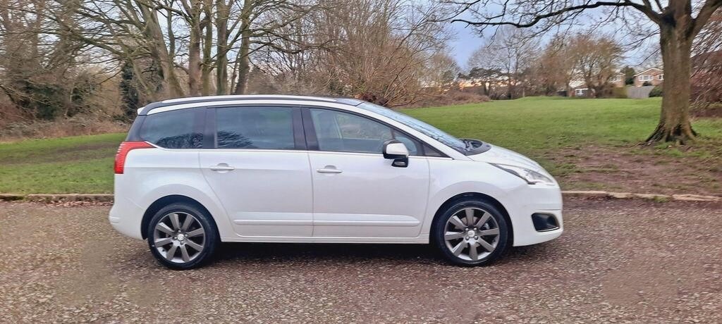 Used Peugeot 5008 2016 for sale - 77521591: Photo 4