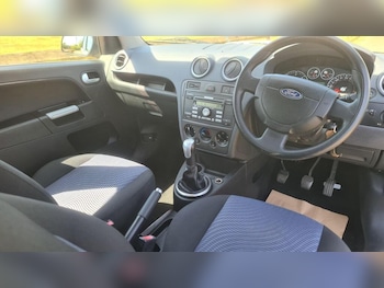 Used Ford Fusion 2011 for sale - 79473766: Photo