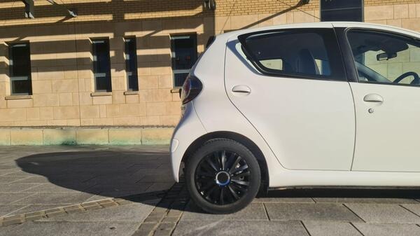 Used Toyota AYGO 2013 for sale - 76757382: Photo 17