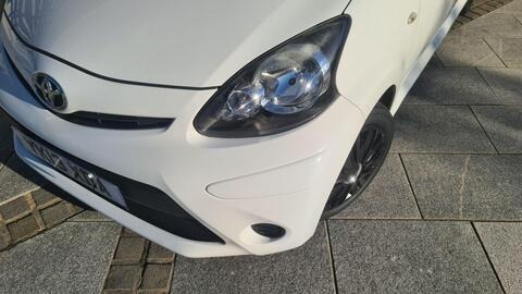 Used Toyota AYGO 2013 for sale - 76757382: Photo 25