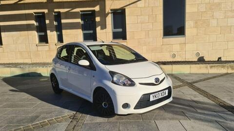 Used Toyota AYGO 2013 for sale - 76757382: Photo 3