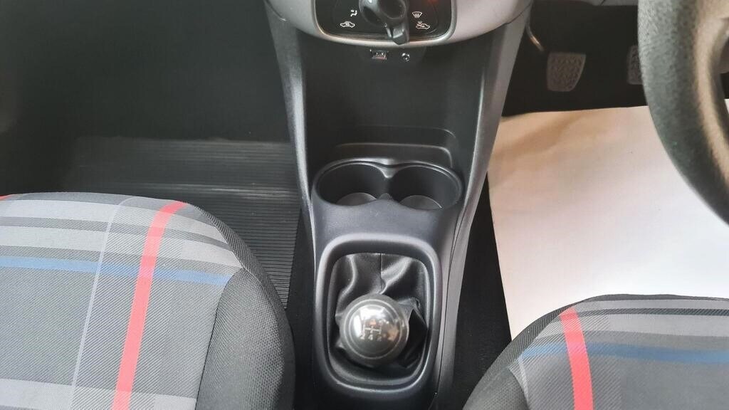 Used Peugeot 108 2015 for sale - 77694043: Photo 16