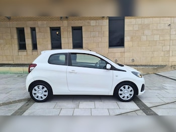 Used Peugeot 108 2015 for sale - 77694043: Photo