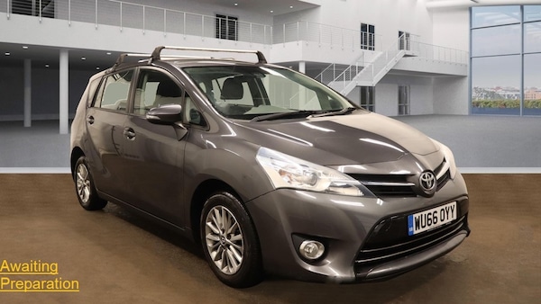 Used Toyota Verso 2016 for sale - 76302586: Photo 1