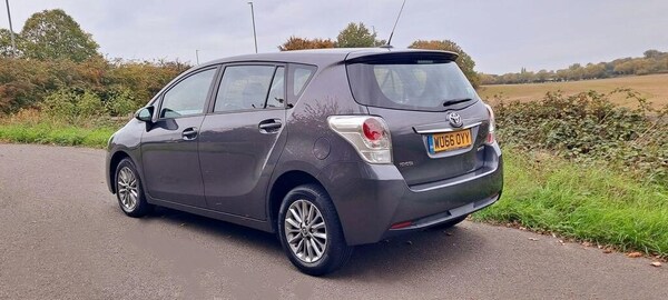 Used Toyota Verso 2016 for sale - 76302586: Photo 7