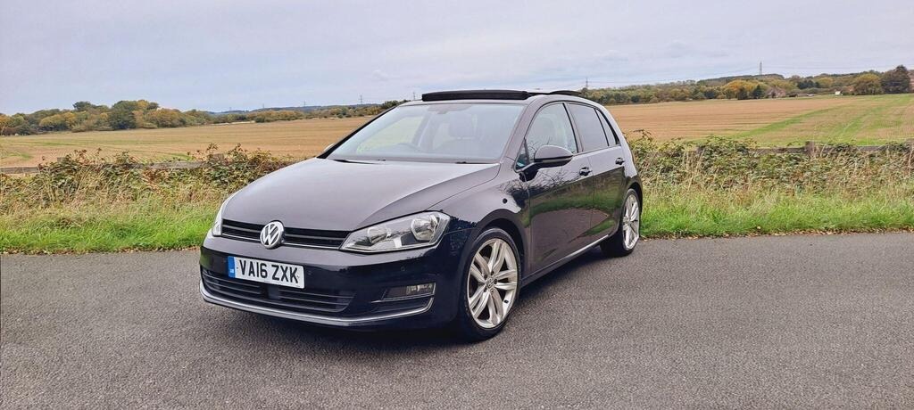 Used Volkswagen Golf 2016 for sale - 76107072: Photo 2