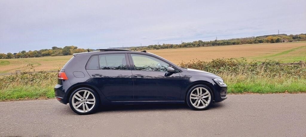 Used Volkswagen Golf 2016 for sale - 76107072: Photo 4