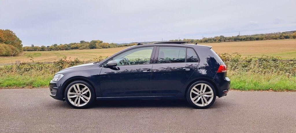 Used Volkswagen Golf 2016 for sale - 76107072: Photo 5