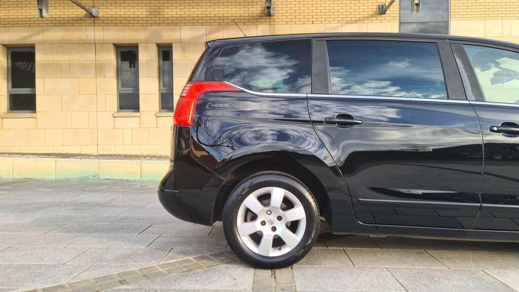 Used Peugeot 5008 2011 for sale - 76970072: Photo 14