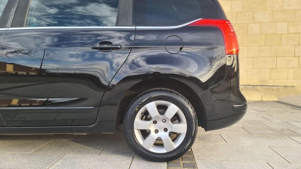 Used Peugeot 5008 2011 for sale - 76970072: Photo 16