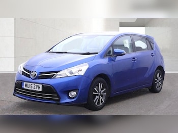 Used Toyota Verso 2015 for sale - 79312974: Photo