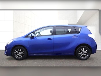 Used Toyota Verso 2015 for sale - 79312974: Photo