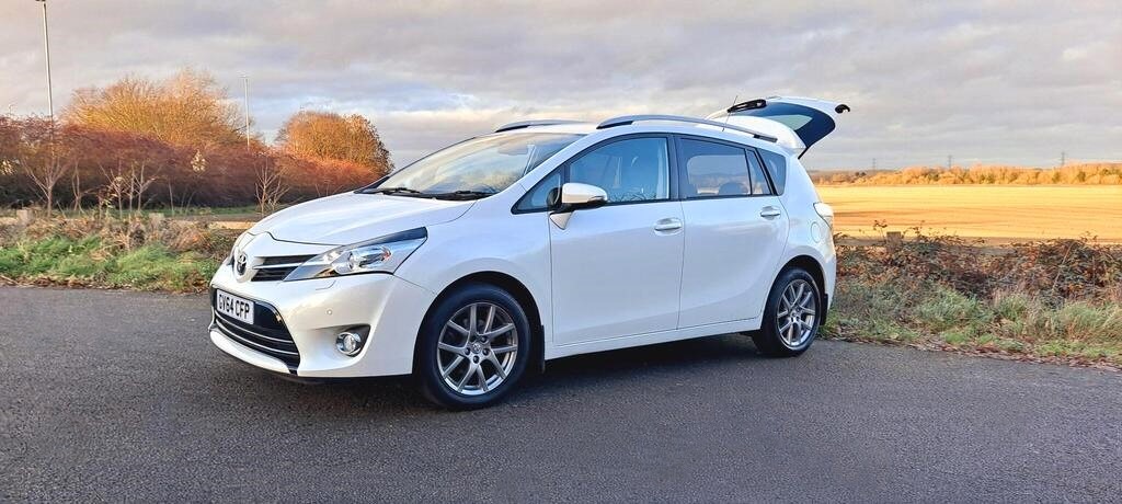 Used Toyota Verso 2014 for sale - 76921996: Photo 10