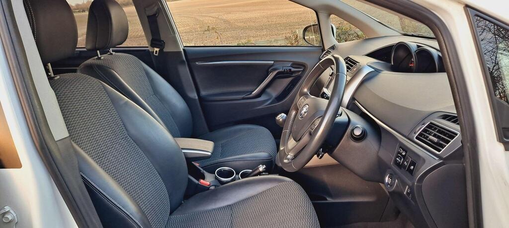 Used Toyota Verso 2014 for sale - 76921996: Photo 16