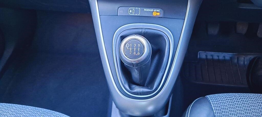 Used Toyota Verso 2014 for sale - 76921996: Photo 24