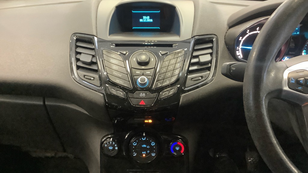 Used Ford Fiesta 2014 for sale - 77605484: Photo 10