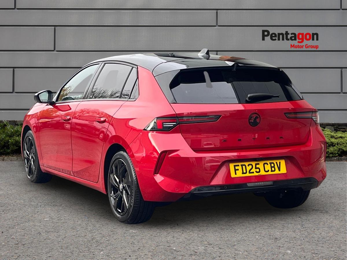Used Vauxhall Astra 2025 for sale - 76064873: Photo 2