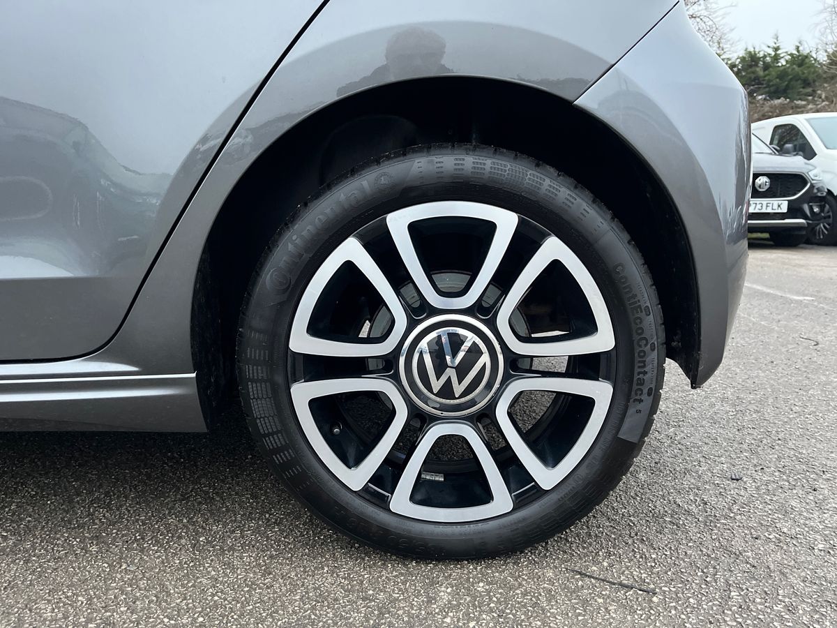 Used Volkswagen up! 2022 for sale - 77140480: Photo 17