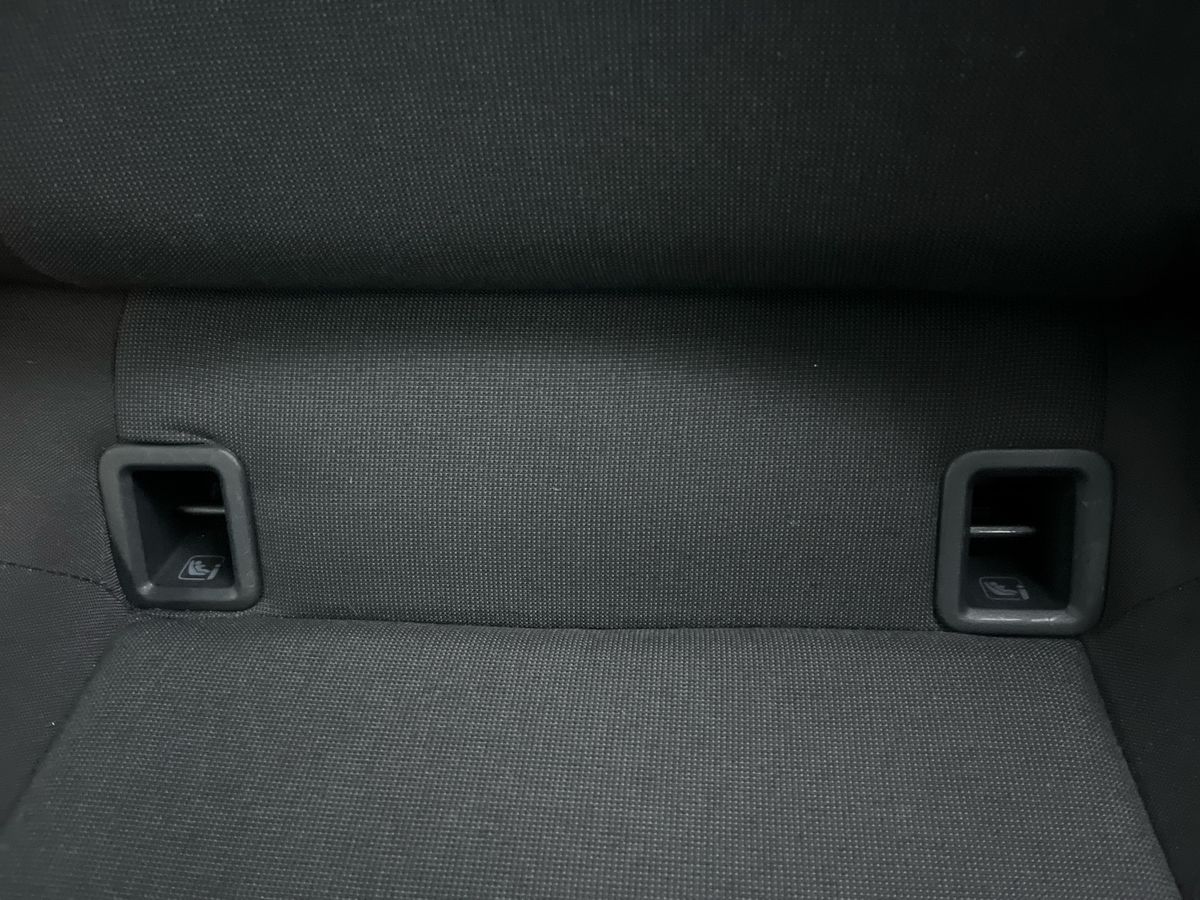 Used Volkswagen up! 2022 for sale - 77140480: Photo 18