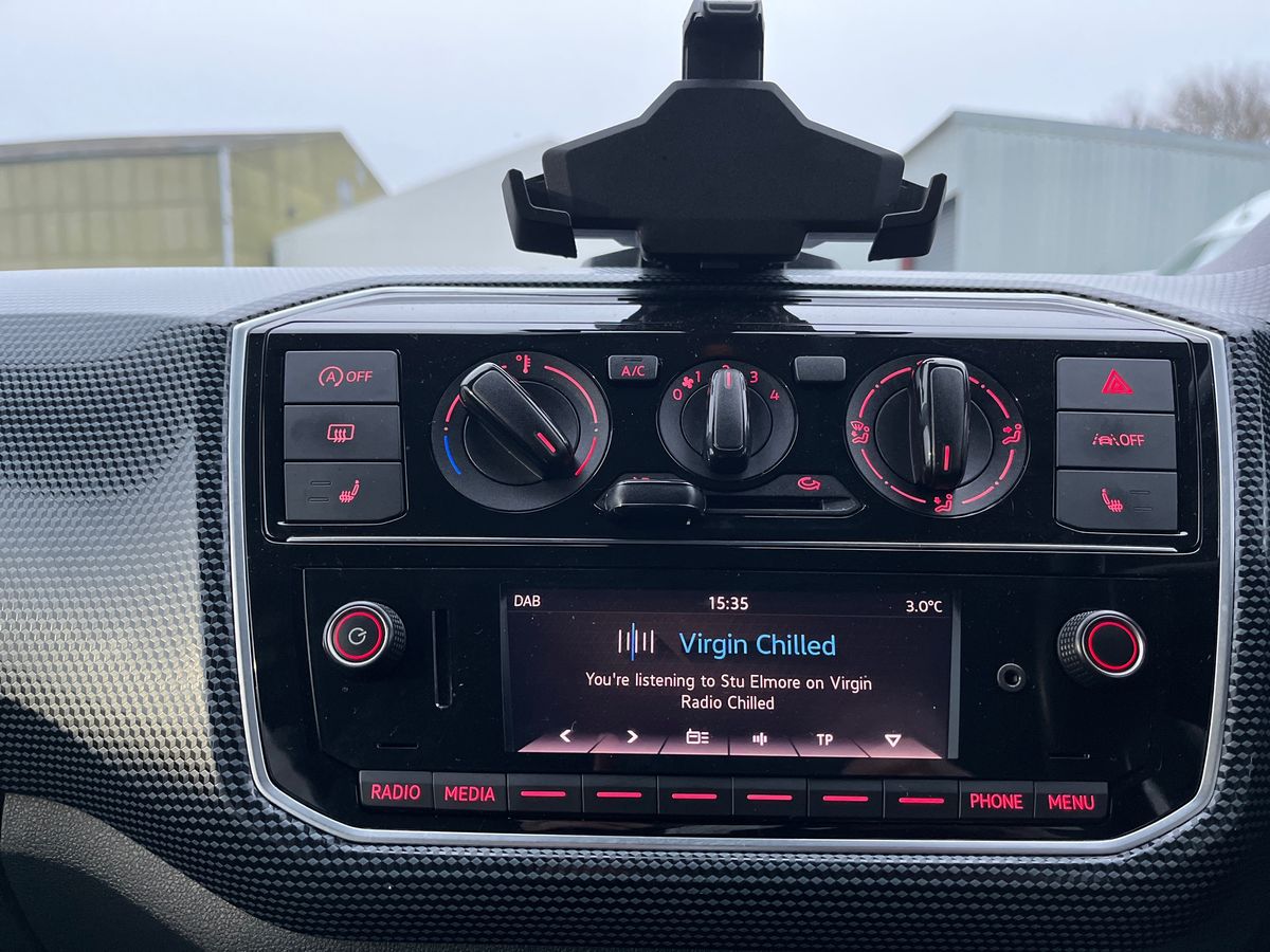 Used Volkswagen up! 2022 for sale - 77140480: Photo 24