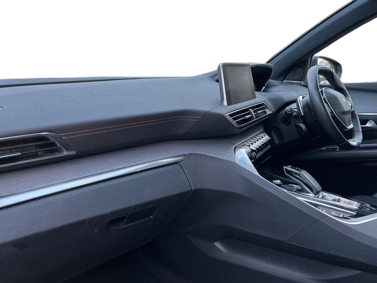 Used Peugeot 3008 2020 for sale - 77129307: Photo 8