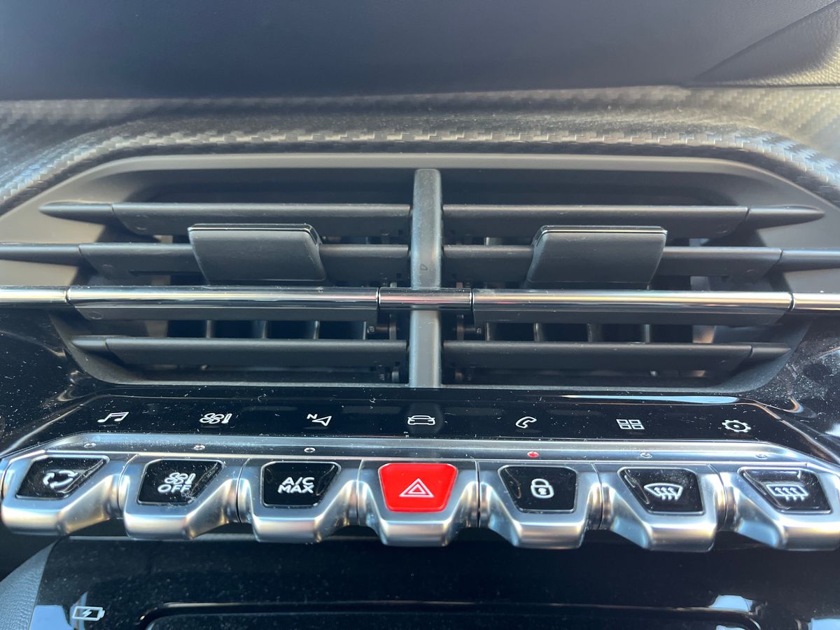 Used Peugeot 208 2022 for sale - 76605415: Photo 26