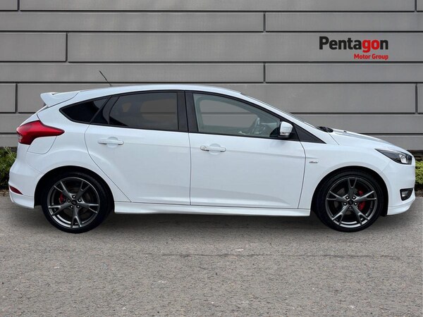 Used Ford Focus 2018 for sale - 76186196: Photo 13
