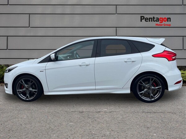 Used Ford Focus 2018 for sale - 76186196: Photo 14