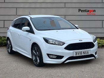 Used Ford Focus 2018 for sale - 76186196: Photo